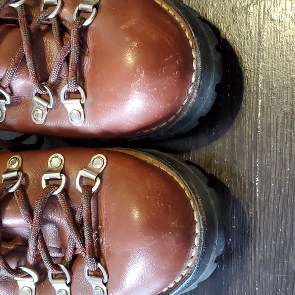 Danner Mountain Light Hiking Boot - Picture 8 of 8
